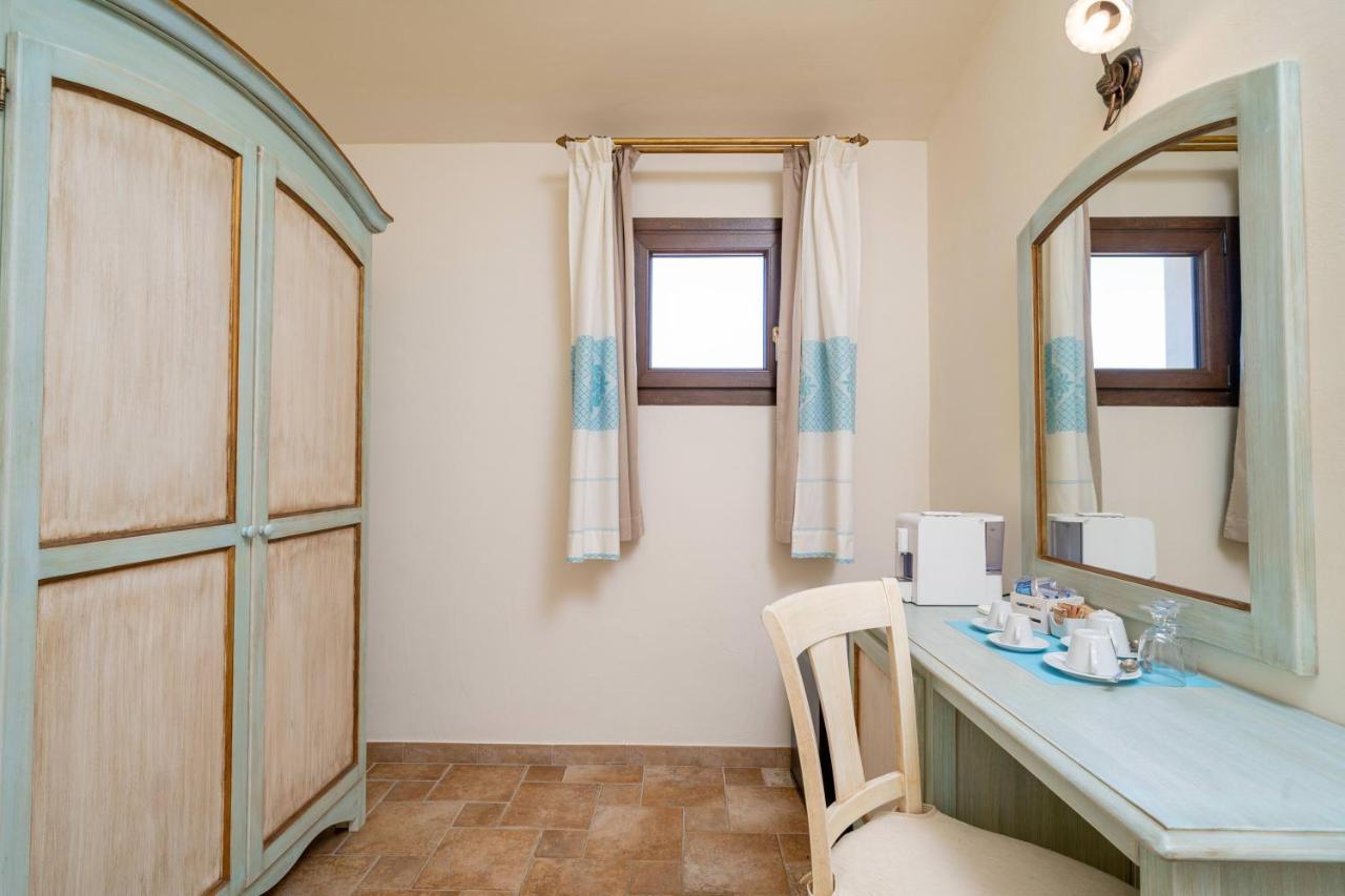 Borgo Alba Barona Turismo Rurale Голфо Аранчи Екстериор снимка