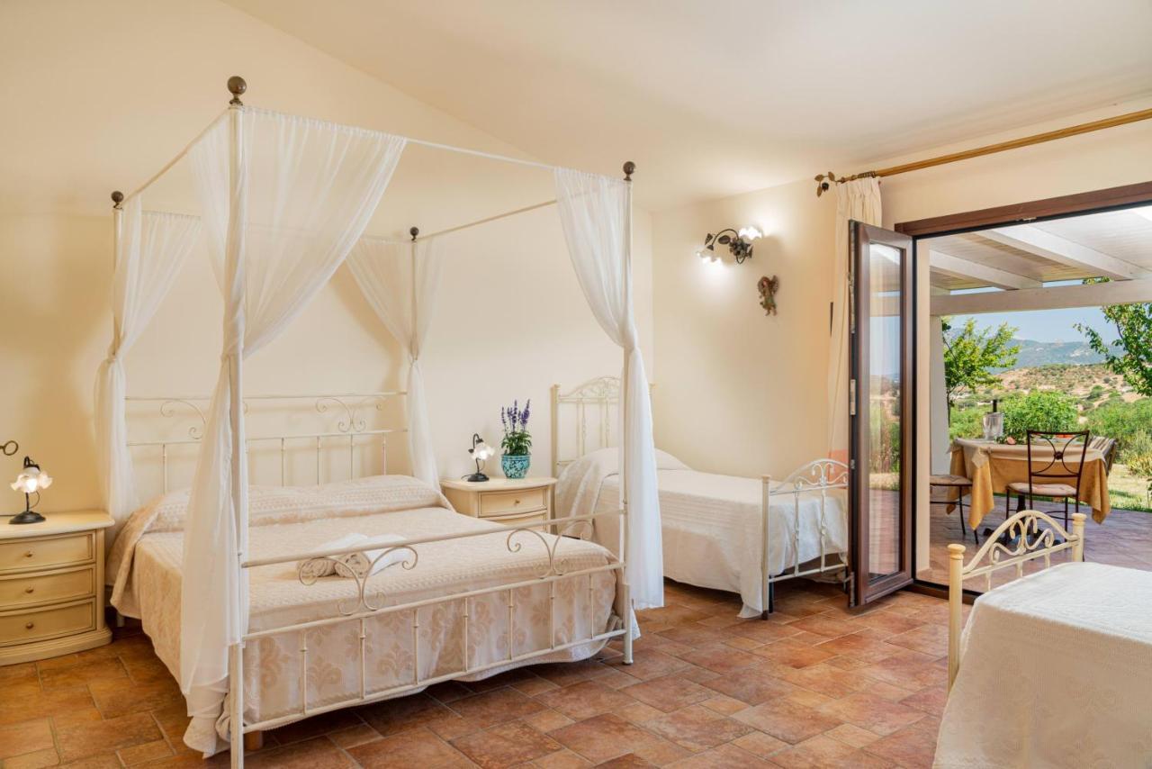 Borgo Alba Barona Turismo Rurale Голфо Аранчи Екстериор снимка
