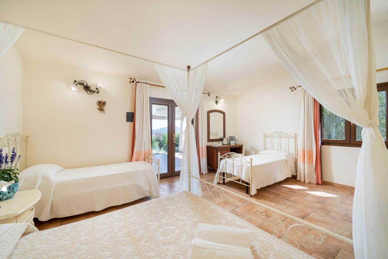 Borgo Alba Barona Turismo Rurale Голфо Аранчи Екстериор снимка