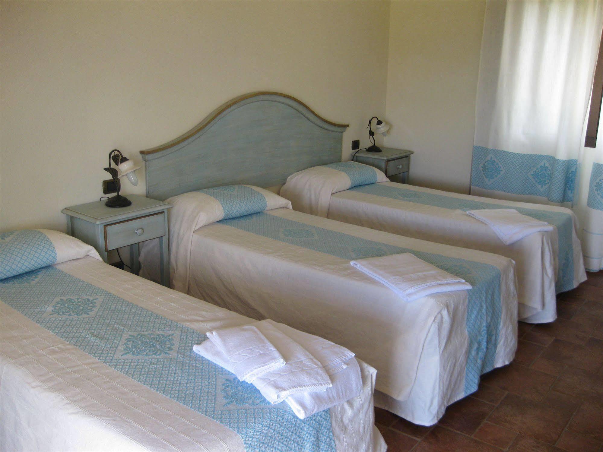 Borgo Alba Barona Turismo Rurale Голфо Аранчи Екстериор снимка